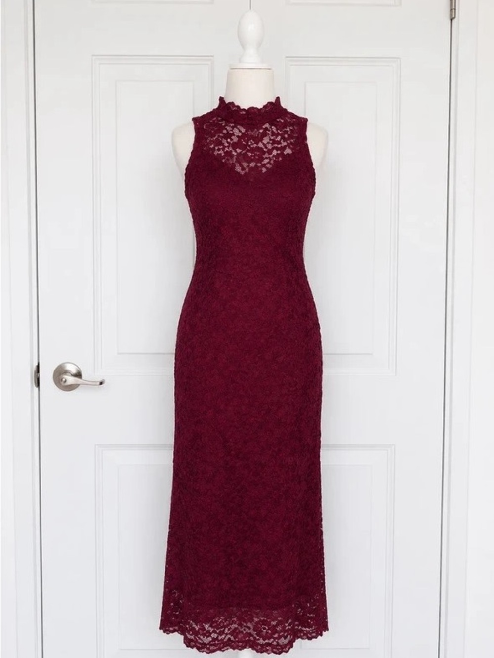 Sleeveless Lace Maxi Dress in Burgundy with High Neck